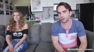 Vuil Tiener Slet Moka Mora Neem Op Twee Hane Op Dieselfde Tyd