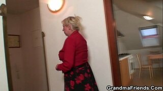 Bieu, biuda sirbishi di dos parade