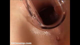 Гинекологический азназаргузаронии Джулии ва омӯзиши киски (дастрас дар формати FullHD)