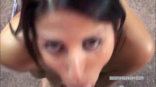 Ora Landa duna un tiki na kabes di un destinashon di gek