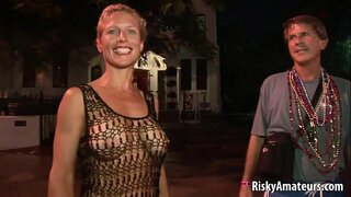 ننگے شہوانی ، شہوت انگیز amateurs مزہ ایک سڑک