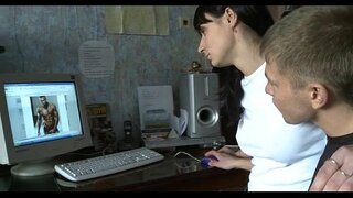 Oku babe widens legs ukuvula ifayili