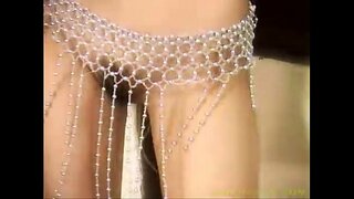 Tari prawan solo apik a4U - Lincy Leaw