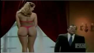 مونيكا adaro 1 ...