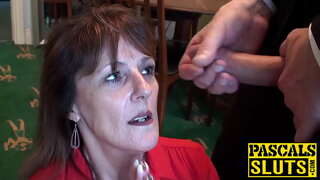 Šķīries nobriedusi dāma, Pandora, bauda, kam ir pakļāvīgi dzimums