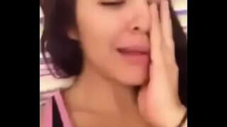 ���ီဒီယိုအားဆက်ကပ်အပ်နှံတို့ဖြင့်မိမိတို့ pesones