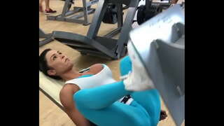 Gracy ukusebenza ngaphandle kwi-gym