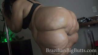 BrazilianBigButts.com Pawg Olajozott Taps