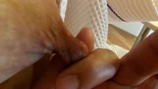 Kinky brystvorter Milfs snoede og trukket, og strakte sig som gummi Hentai brystvorter