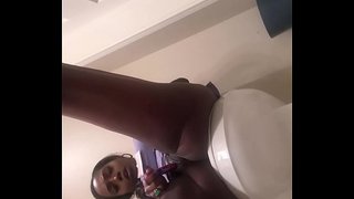 Fofile koupe yo jwenn yon nwa nan travay