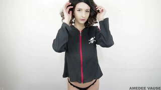 ���திலுக்குப் ஒளிரும் நிகழ்ச்சி (இலவச முழு வீடியோ) - AmedeeVause