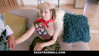 Exxxtra Small - Daphne fucked enkulu cock