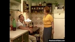 ���जुरआमा गरेको ठूलो साहसिक #1 - सुजन - मा फरक उमेर बीच परिपक्व redhead आमा र उनको जवान प्रेमी हुन सकेन ठूलो!