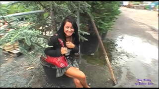 En el bressol de la puta permet-se follar amb el plaer